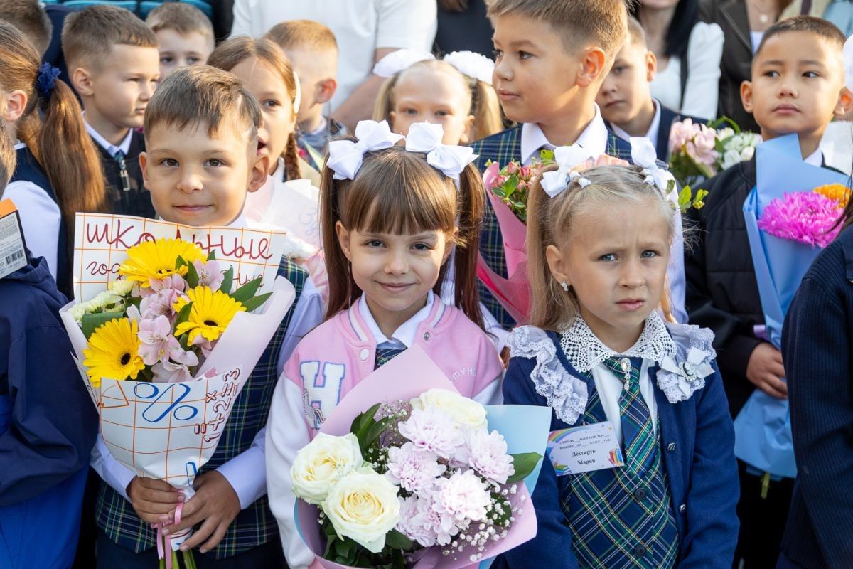 Свыше 31 000 детей пошли в школу в Южно-Сахалинске 1 сентября
