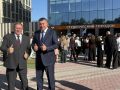 С Днём знаний!. Сегодня встречаем новый учебный год и наших первокурсников СахГУ! Праздник проходит в новом студенческом городке кампуса «СахалинТех» Этот объект кампуса является первым из тех, что мы возводим по поручению...