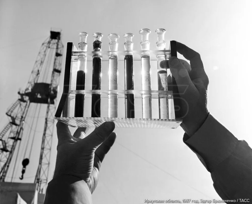 6 сентября — День работников нефтяной и газовой промышленности 6 сентября — День работников нефтяной и газовой промышленности