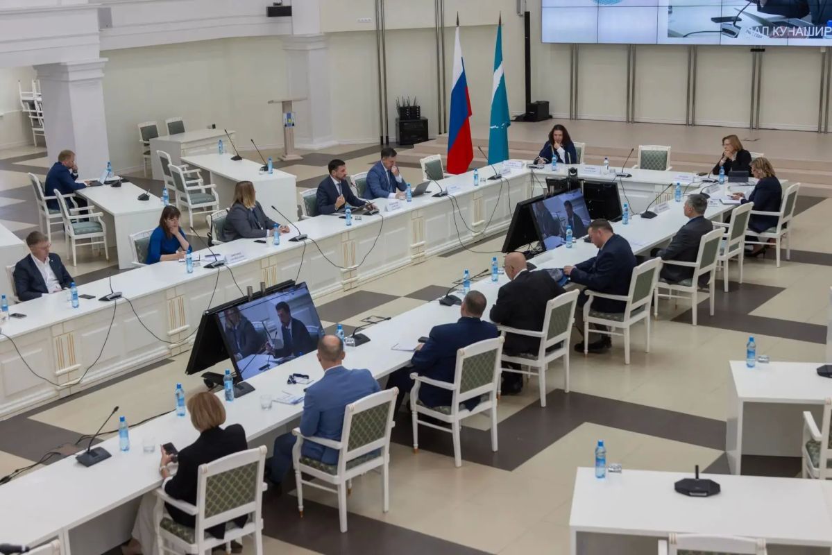 В Южно-Сахалинске проходит VI Дальневосточный юридический форум, одной из ключевых тем которого стала интеграция стратегического и градостроительного планирования в развитие Дальнего Востока В Южно-Сахалинске проходит VI Дальневосточный юридический форум, одной из ключевых тем которого стала интеграция стратегического и градостроительного планирования в развитие Дальнего Востока