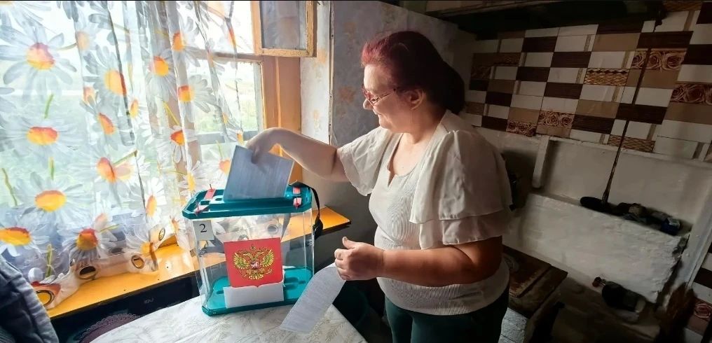 На Южных Курилах состоялось досрочное голосование пограничников, несущих охрану восточных рубежей России На Южных Курилах состоялось досрочное голосование пограничников, несущих охрану восточных рубежей России