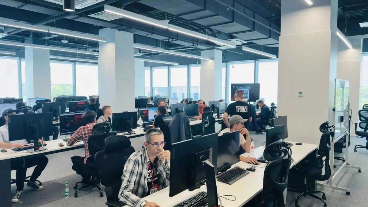 Укрепляем цифровую оборону на конференции «Сахалинтех Секьюрити 2026» Укрепляем цифровую оборону на конференции «Сахалинтех Секьюрити 2026»