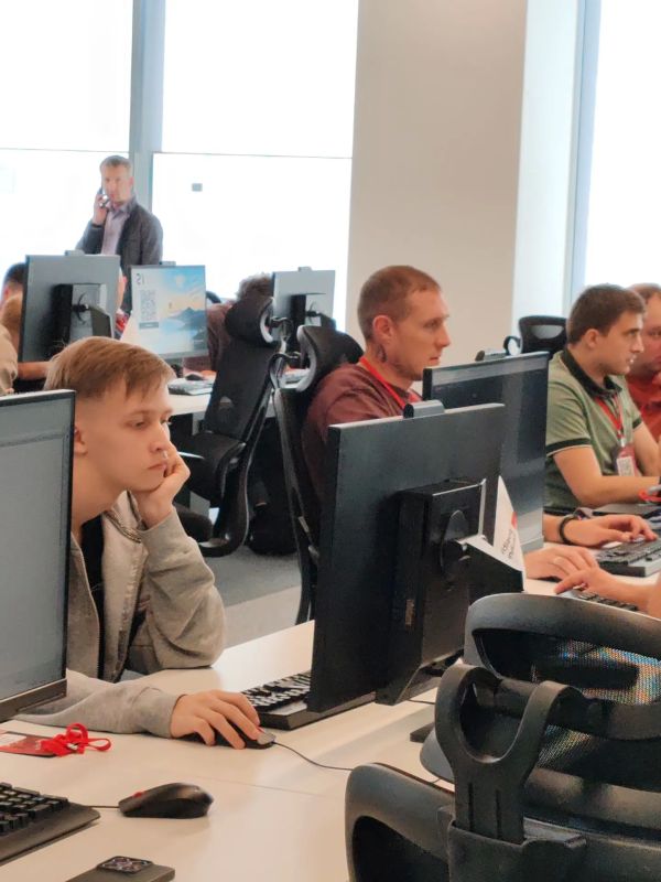 Укрепляем цифровую оборону на конференции «Сахалинтех Секьюрити 2026» Укрепляем цифровую оборону на конференции «Сахалинтех Секьюрити 2026»