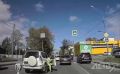 Девушка на внедорожнике выехала на встречную полосу в Южно-Сахалинске и попала в ДТП