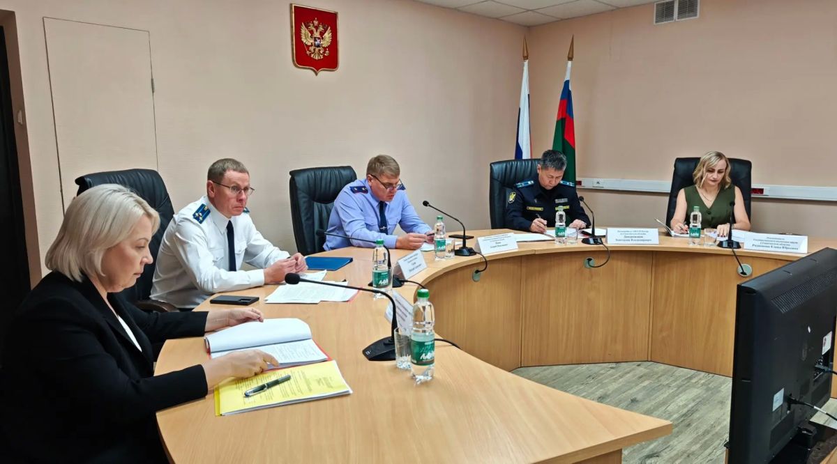 В следственном управлении СК России по Сахалинской области обсудили вопросы невыплаты заработной платы и иных установленных законом выплат В следственном управлении СК России по Сахалинской области обсудили вопросы невыплаты заработной платы и иных установленных законом выплат