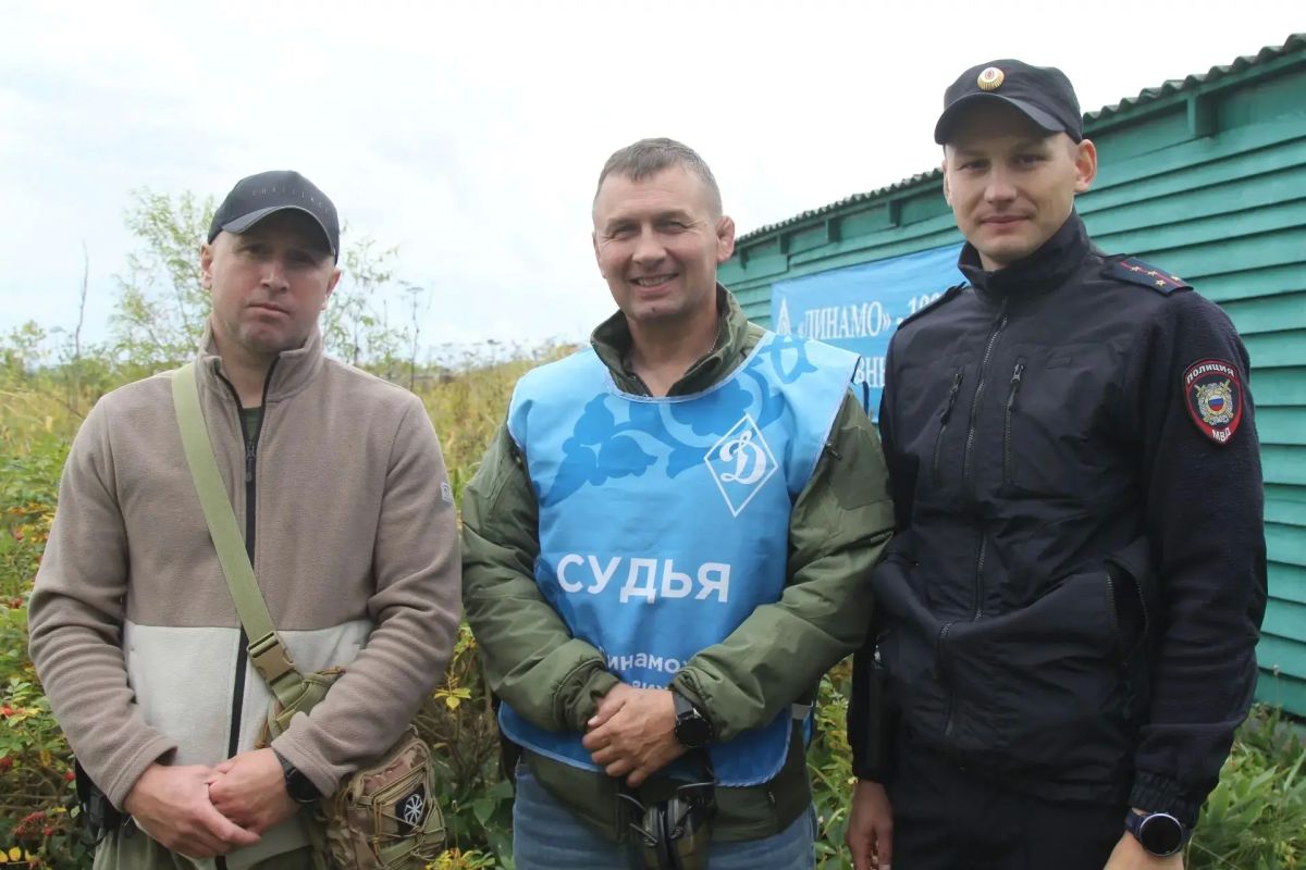 Доброго спортивного утра вам желают сотрудники Сахалинской полиции! Доброго спортивного утра вам желают сотрудники Сахалинской полиции!