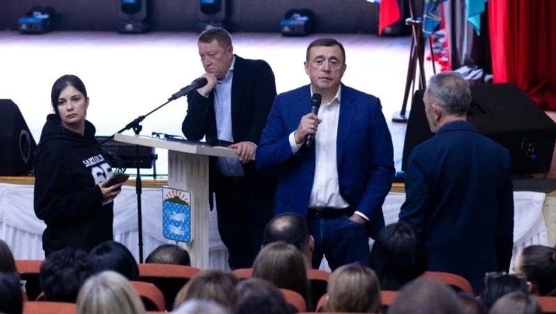 Авиасообщение между Кунаширом и Шикотаном восстановят в октябре