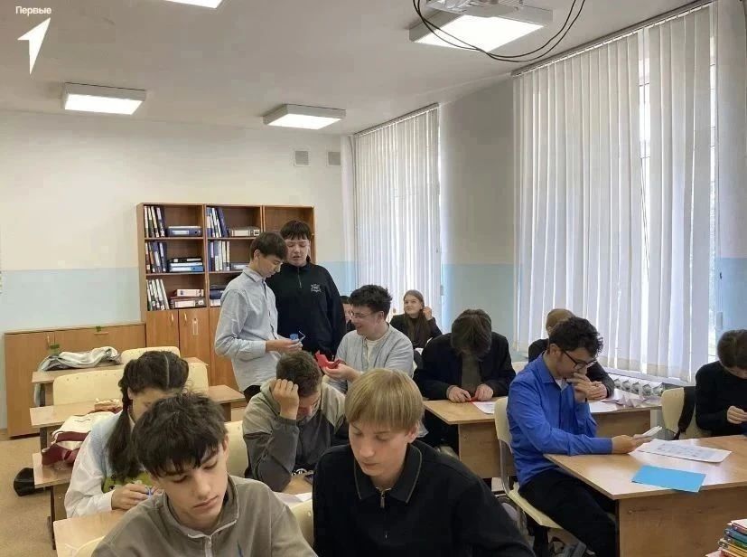Мастерство и вдохновение!. Двери школы №7 открылись для особенной гостьи — Елены Перминовой, специалиста местного отделения Движения Первых Охинского района Мастерство и вдохновение!. Двери школы №7 открылись для особенной гостьи — Елены Перминовой, специалиста местного отделения Движения Первых Охинского района