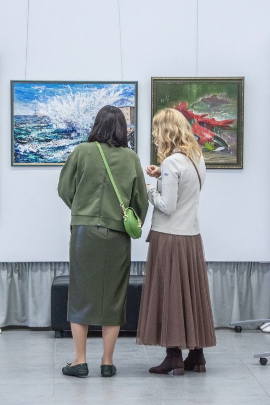 Выставка «Я художник. Я так вижу..» открылась в Южно-Сахалинске Выставка «Я художник. Я так вижу..» открылась в Южно-Сахалинске