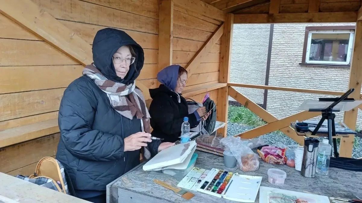 Художники Сахалина и Хабаровска встретились на пленэре в Невельске