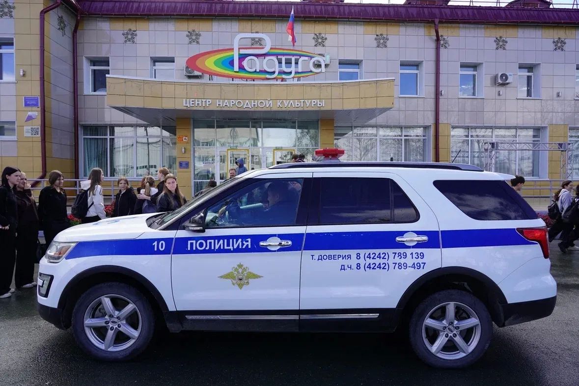РЕБЁНОК И ЗАКОН: ВОСПИТАЕМ НАШУ МОЛОДЁЖЬ ВМЕСТЕ! РЕБЁНОК И ЗАКОН: ВОСПИТАЕМ НАШУ МОЛОДЁЖЬ ВМЕСТЕ!