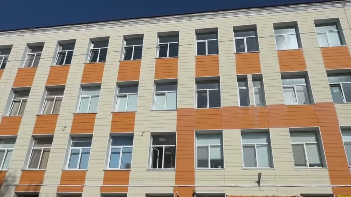 Валерий Лимаренко обсудил с родителями школьников систему питания в образовательных учреждениях