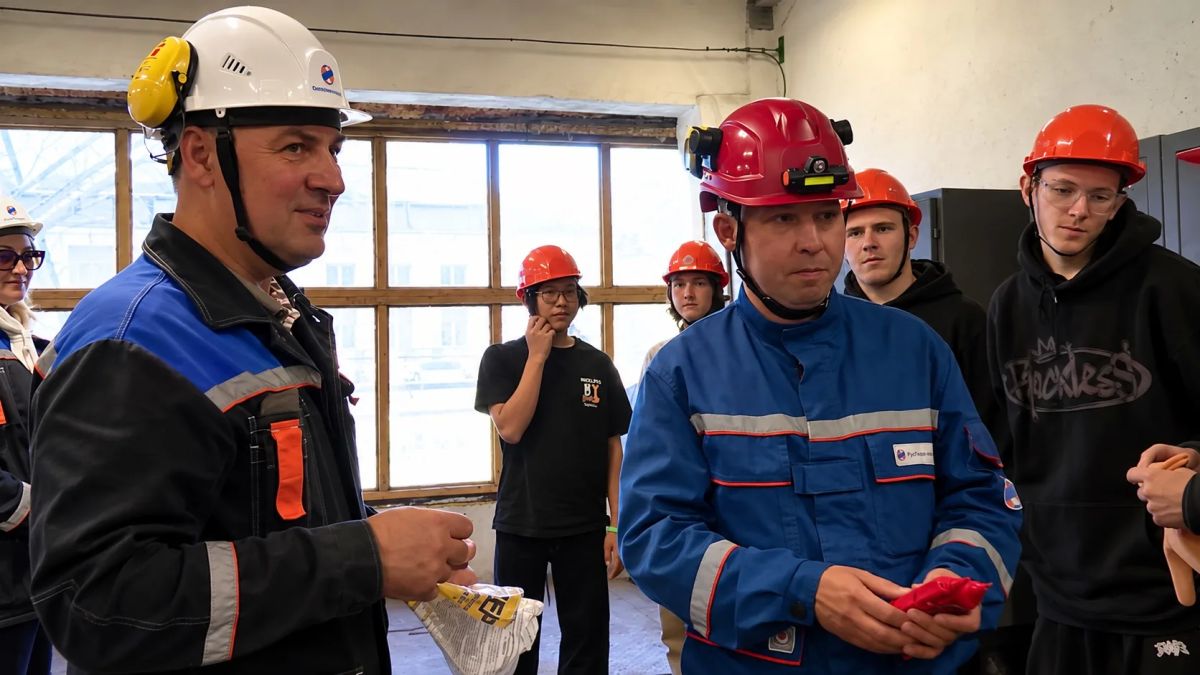 Студенты-энергетики увидели ТЭЦ-1 изнутри Студенты-энергетики увидели ТЭЦ-1 изнутри