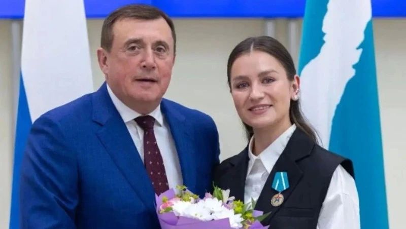Актрису Чехов-центра наградили медалью «Сахалинская область – фронту»