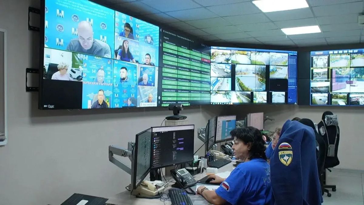 К обеду в Южном ожидаются сильный дождь и порывистый ветер К обеду в Южном ожидаются сильный дождь и порывистый ветер