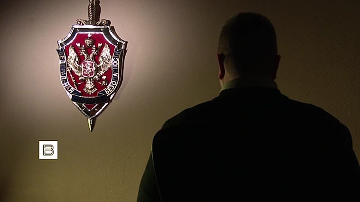Задержанный за шпионаж японский журналист собирал на Курильских островах данные о числе мобилизованных участников СВО и добровольцев, рассказал оперативный сотрудник ФСБ России