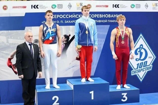 Сахалинский гимнаст взял золото на всероссийских соревнованиях в Казани