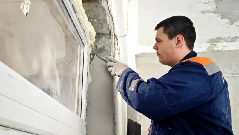 Сахалинские студенты шьют для бойцов, пекут пироги и отправляют посылки в зону СВО Сахалинские студенты шьют для бойцов, пекут пироги и отправляют посылки в зону СВО