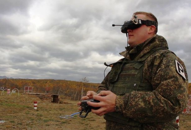 На полигоне "Троицкий" на Сахалине построили класс для подготовки операторов БПЛА На полигоне "Троицкий" на Сахалине построили класс для подготовки операторов БПЛА