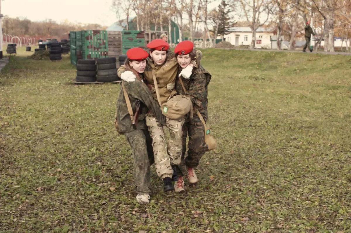 Военно-полевые сборы: два дня практики для юных курсантов Военно-полевые сборы: два дня практики для юных курсантов