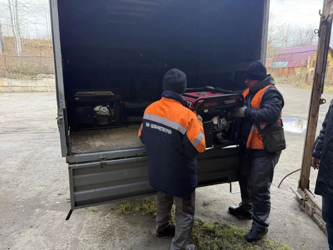 В Поронайском районе ликвидируют последствия пожара в многоквартирном доме В Поронайском районе ликвидируют последствия пожара в многоквартирном доме
