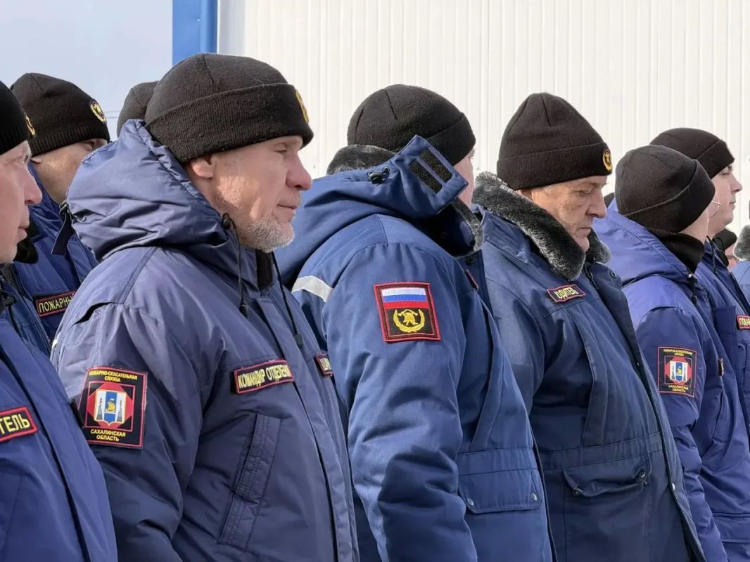 В Поронайске торжественно открыли новое здание пожарной станции №32 В Поронайске торжественно открыли новое здание пожарной станции №32