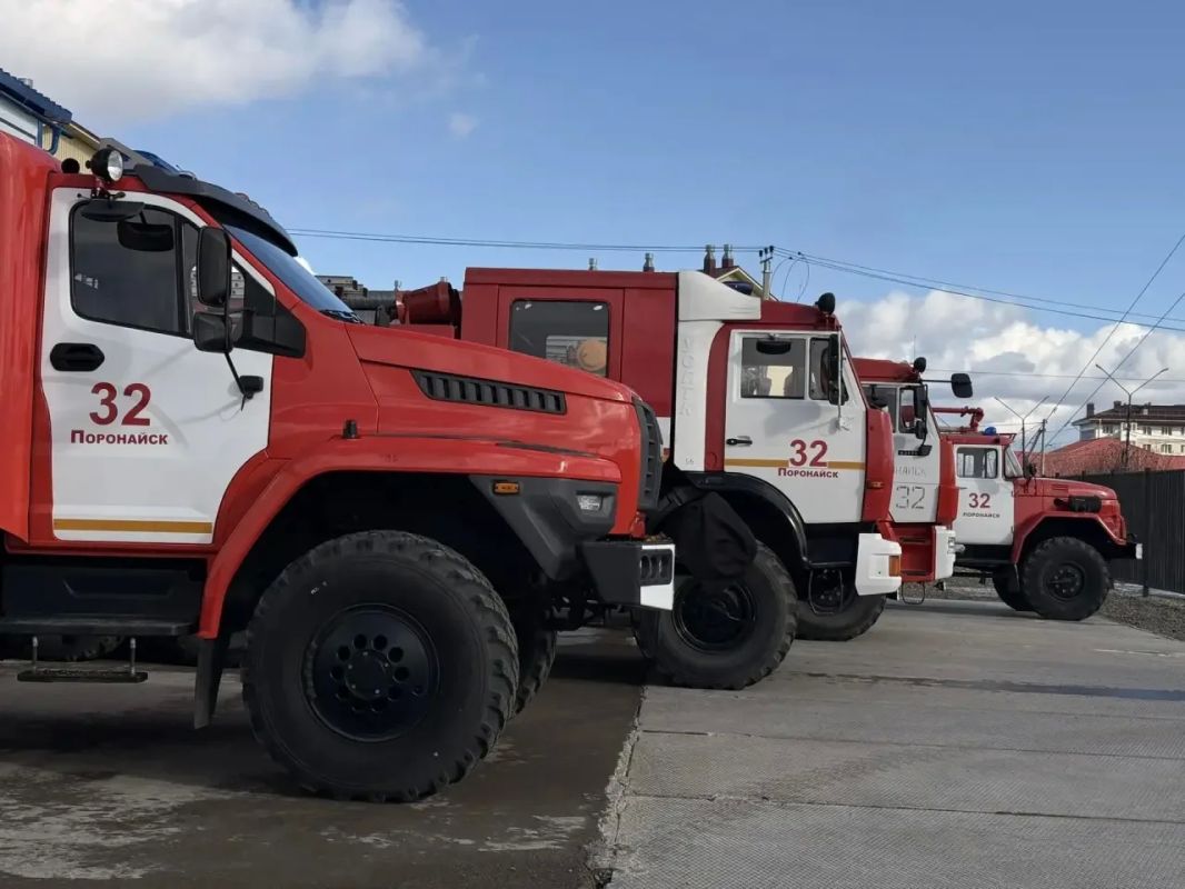 В Поронайске торжественно открыли новое здание пожарной станции №32 В Поронайске торжественно открыли новое здание пожарной станции №32